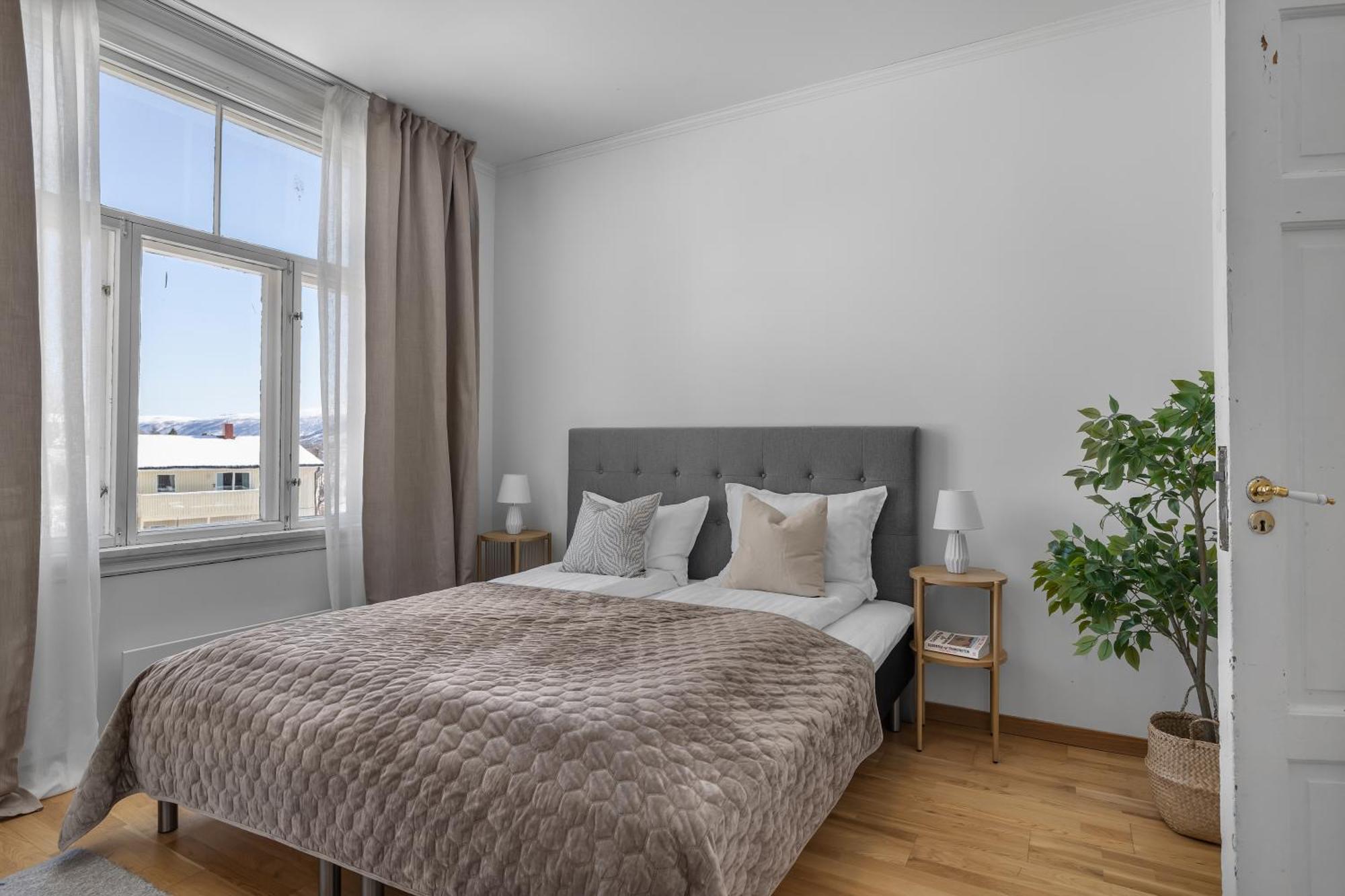 Lovely City Center Apartment With Amazing Views And Free Parking! トロムソ エクステリア 写真